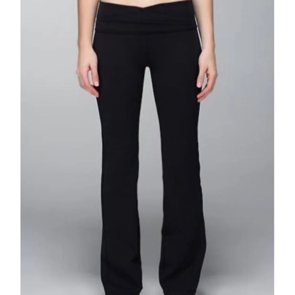 Lululemon Astro Pant Black Crossover Waist Luon Flare Yoga Pants Size 4